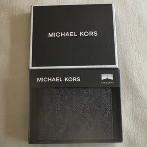 Michael Kors Men’s Black Noir Jet Set Wallet NWB